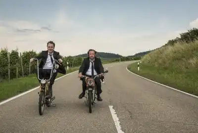 25 km/h 25 km/h