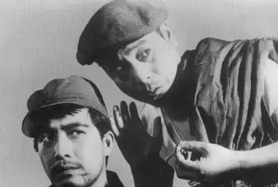 Němý, a přece výmluvný Jasudžiró Ozu Němý, a přece výmluvný Jasudžiró Ozu