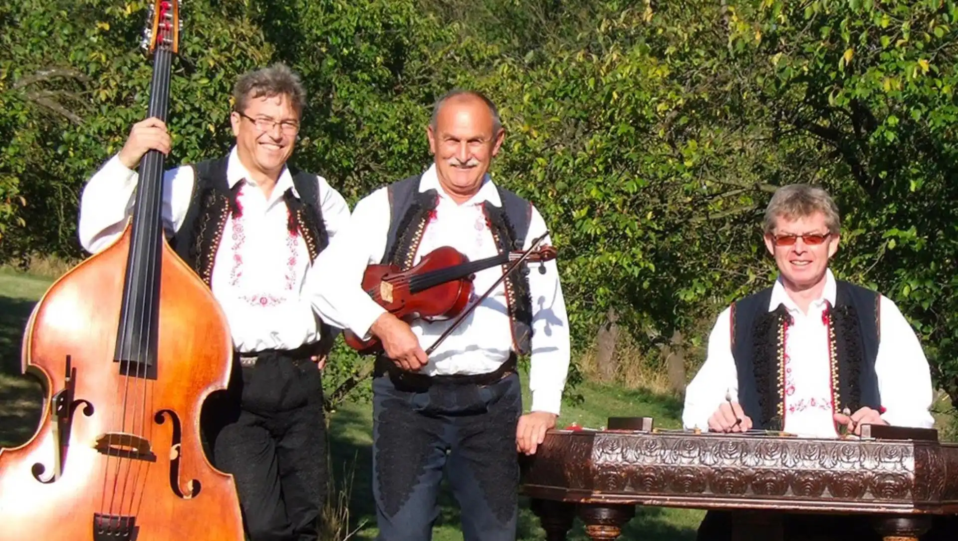 Cimbálová muzika Pozdní sběr