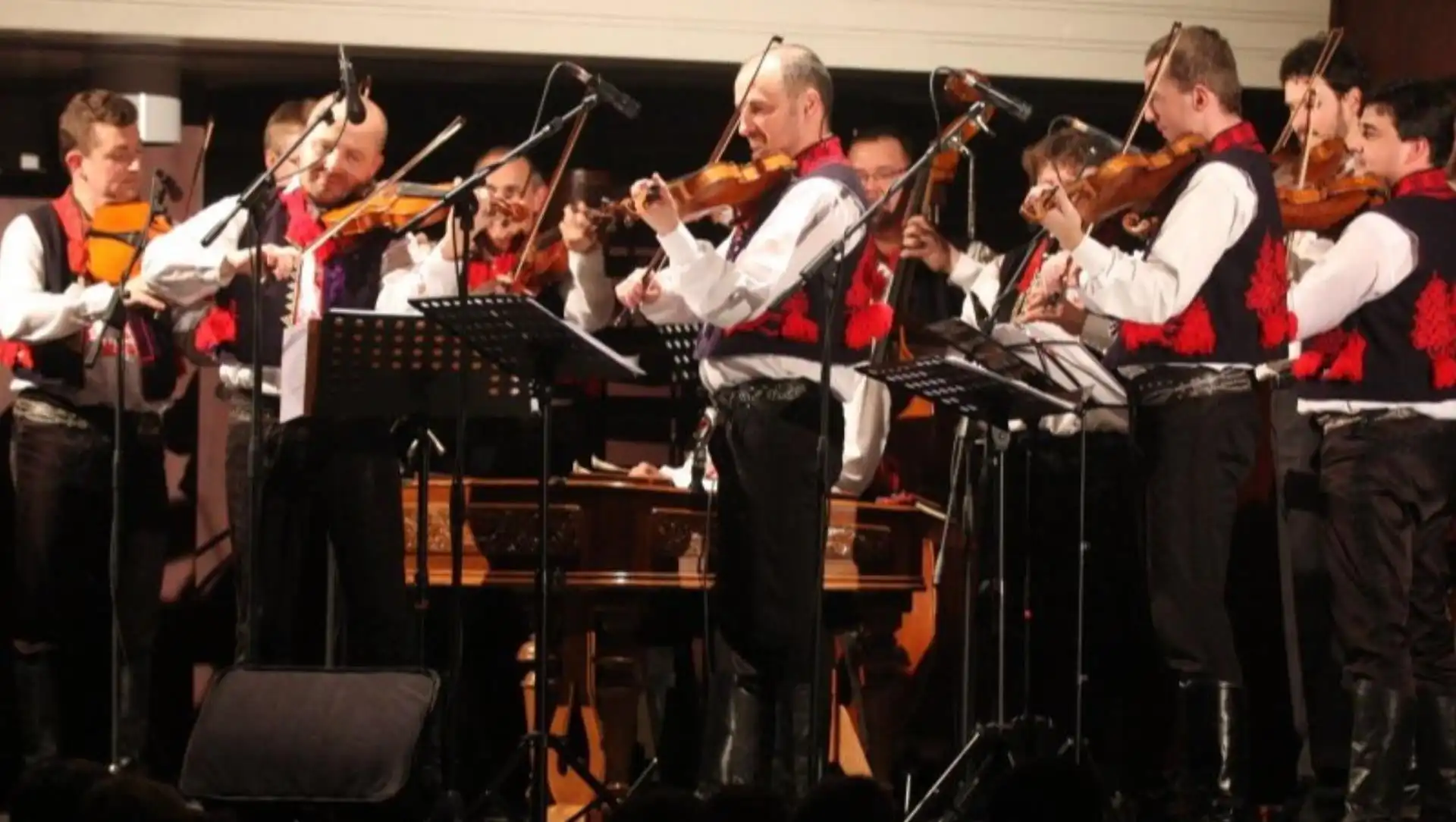 Cimbálová muzika Dolina