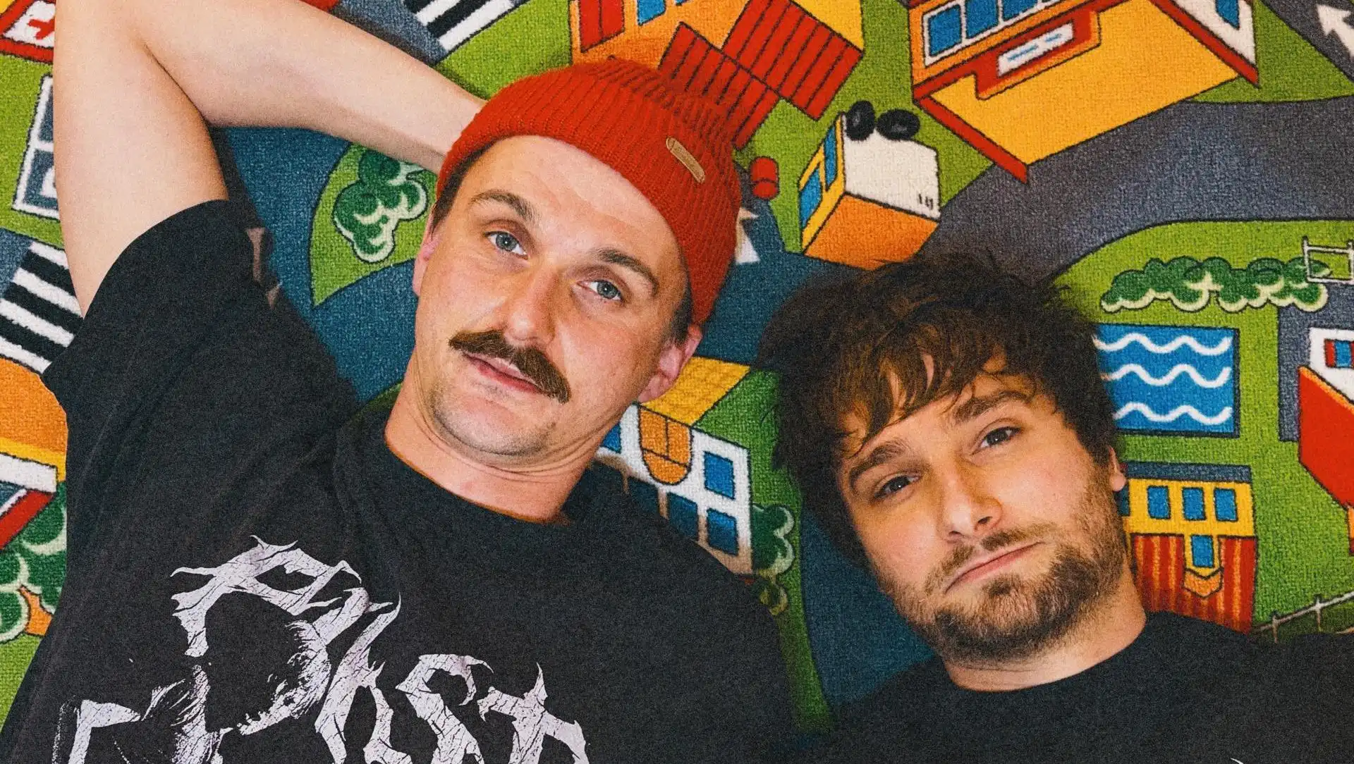 Planeta Mír: P/\ST + support Athena Chlebová