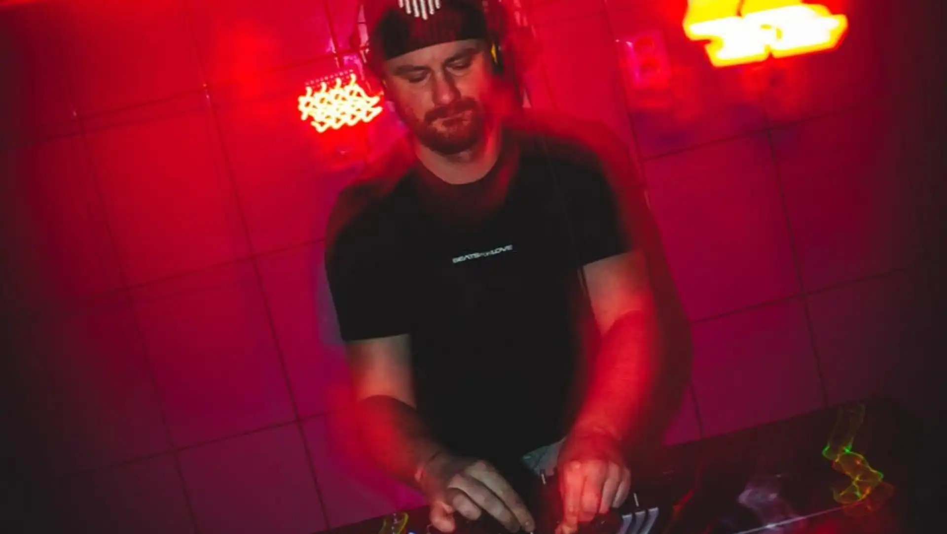 DJ Vaklav